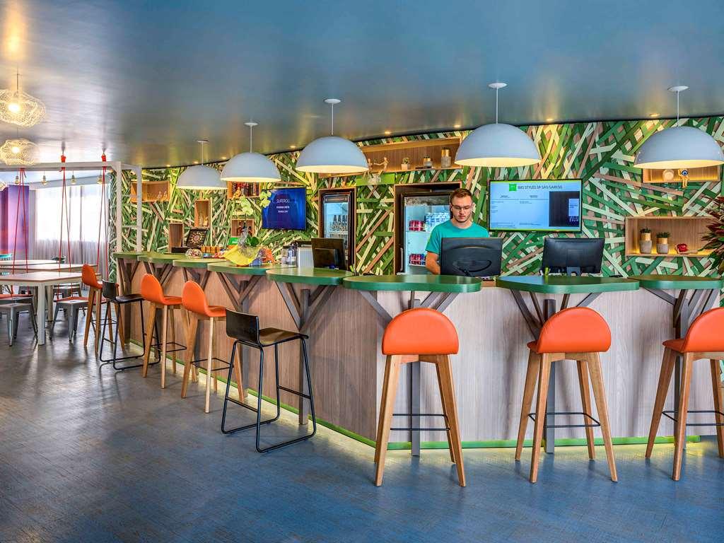 Hotel Dan Inn Sao Carlos By Nacional Inn Restoran fotoğraf