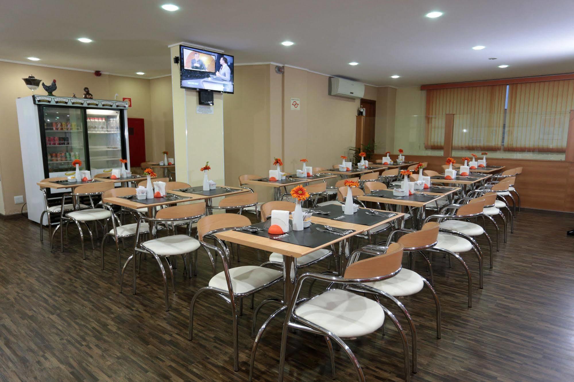 Hotel Dan Inn Sao Carlos By Nacional Inn Dış mekan fotoğraf