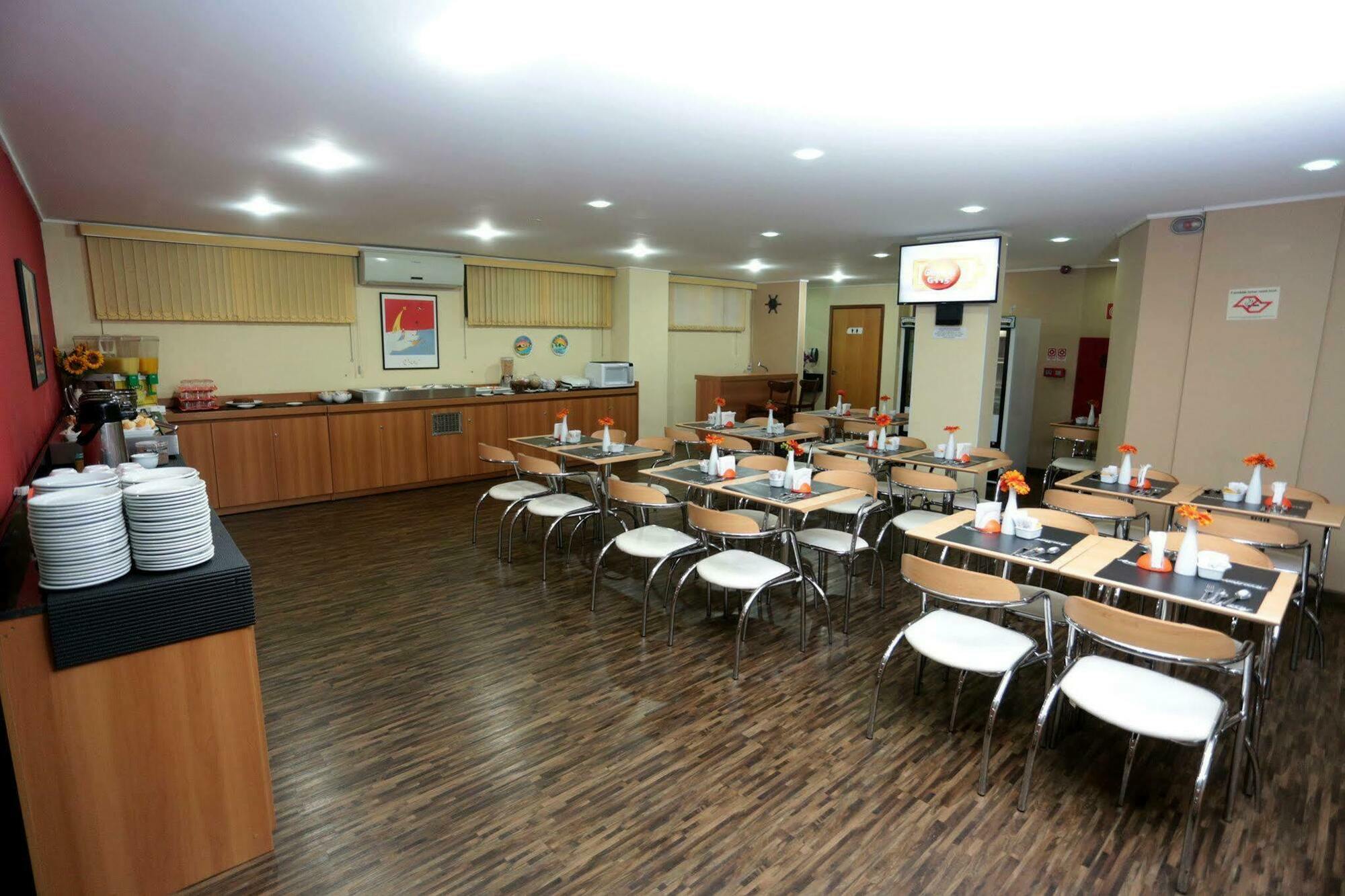 Hotel Dan Inn Sao Carlos By Nacional Inn Dış mekan fotoğraf